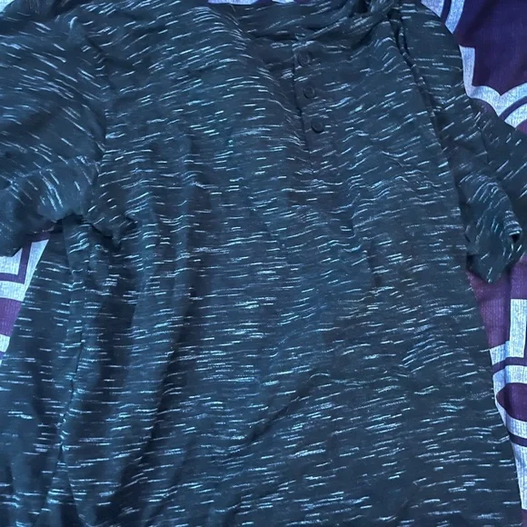 T shirts - Picture 12 of 16